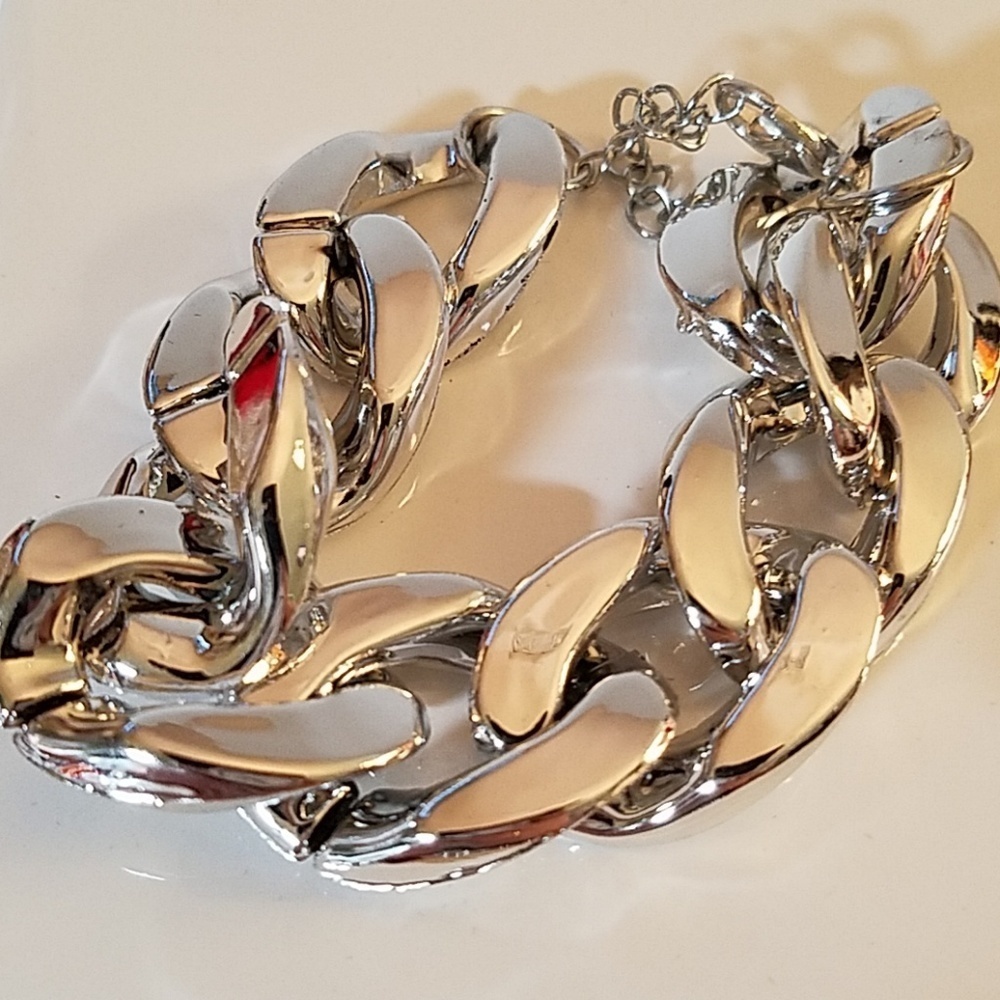Silver Tone Chain Link Bracelet 6" + 3" extender